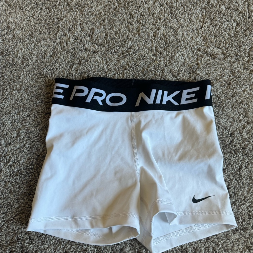 3 inch nike pros